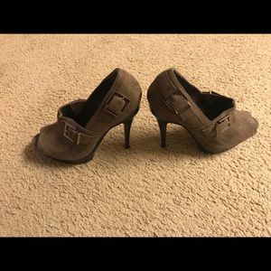 Michael Antonio High Heels
